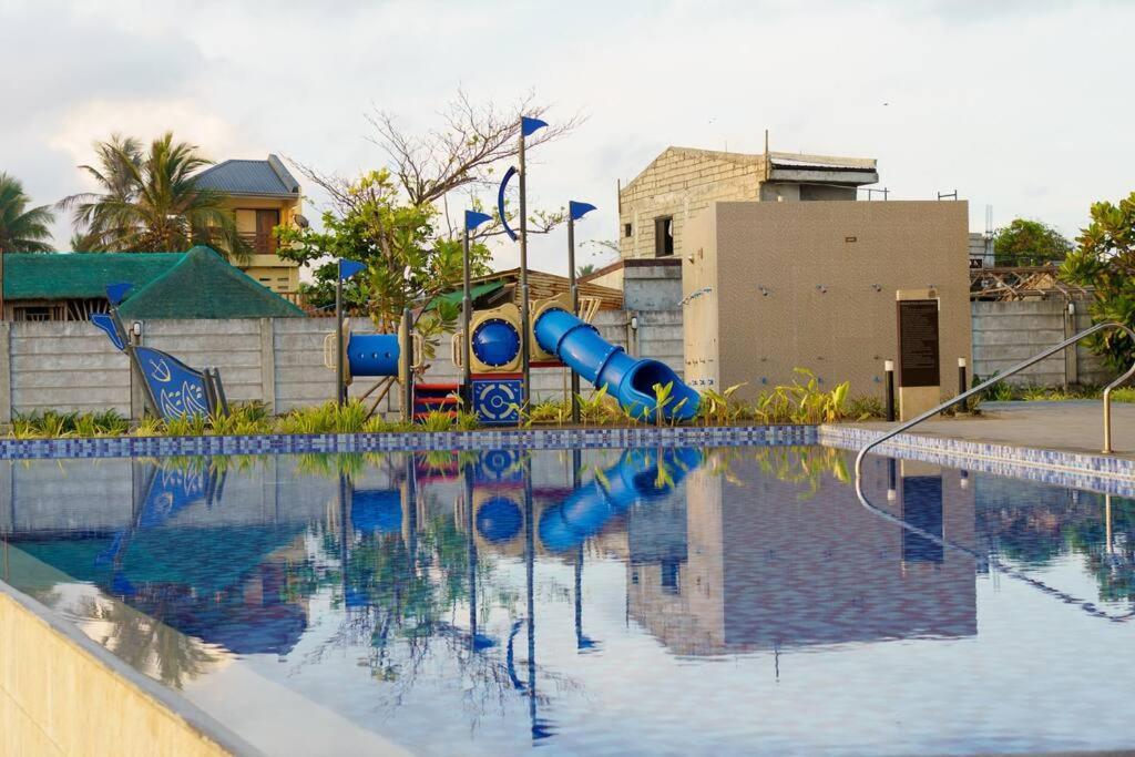 Seacove Villa W/ Heated Jacuzzi In Laiya Batangas San Juan  Exterior photo