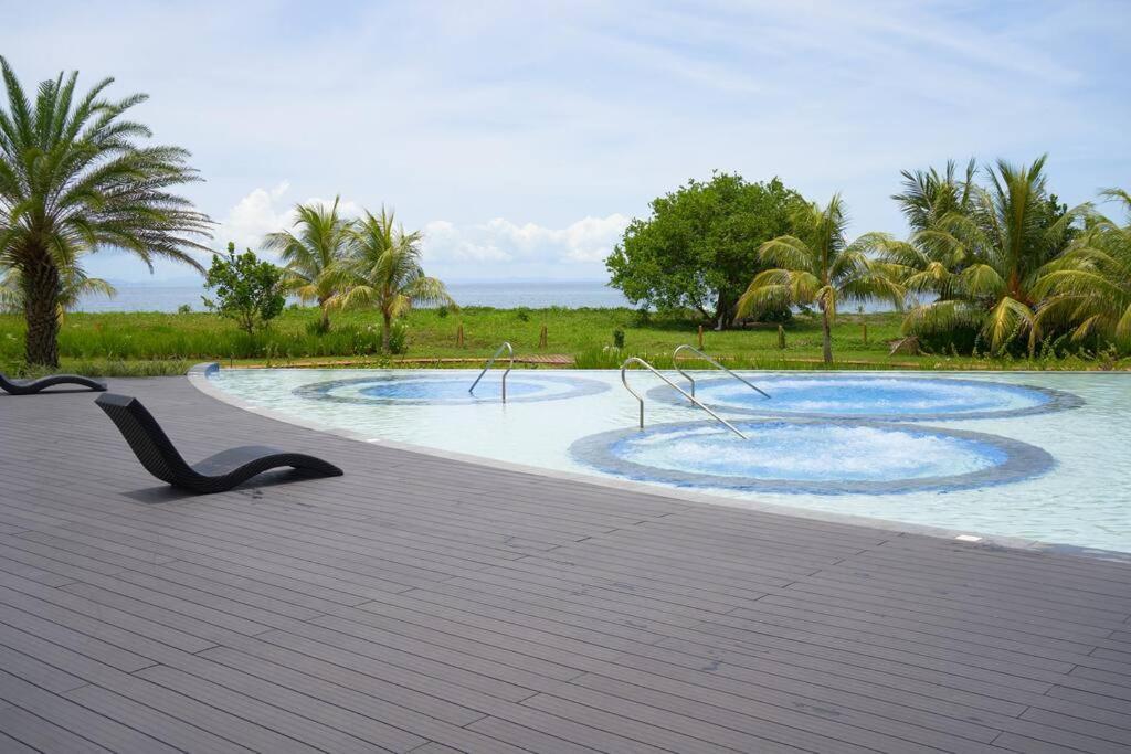 Seacove Villa W/ Heated Jacuzzi In Laiya Batangas San Juan  Exterior photo